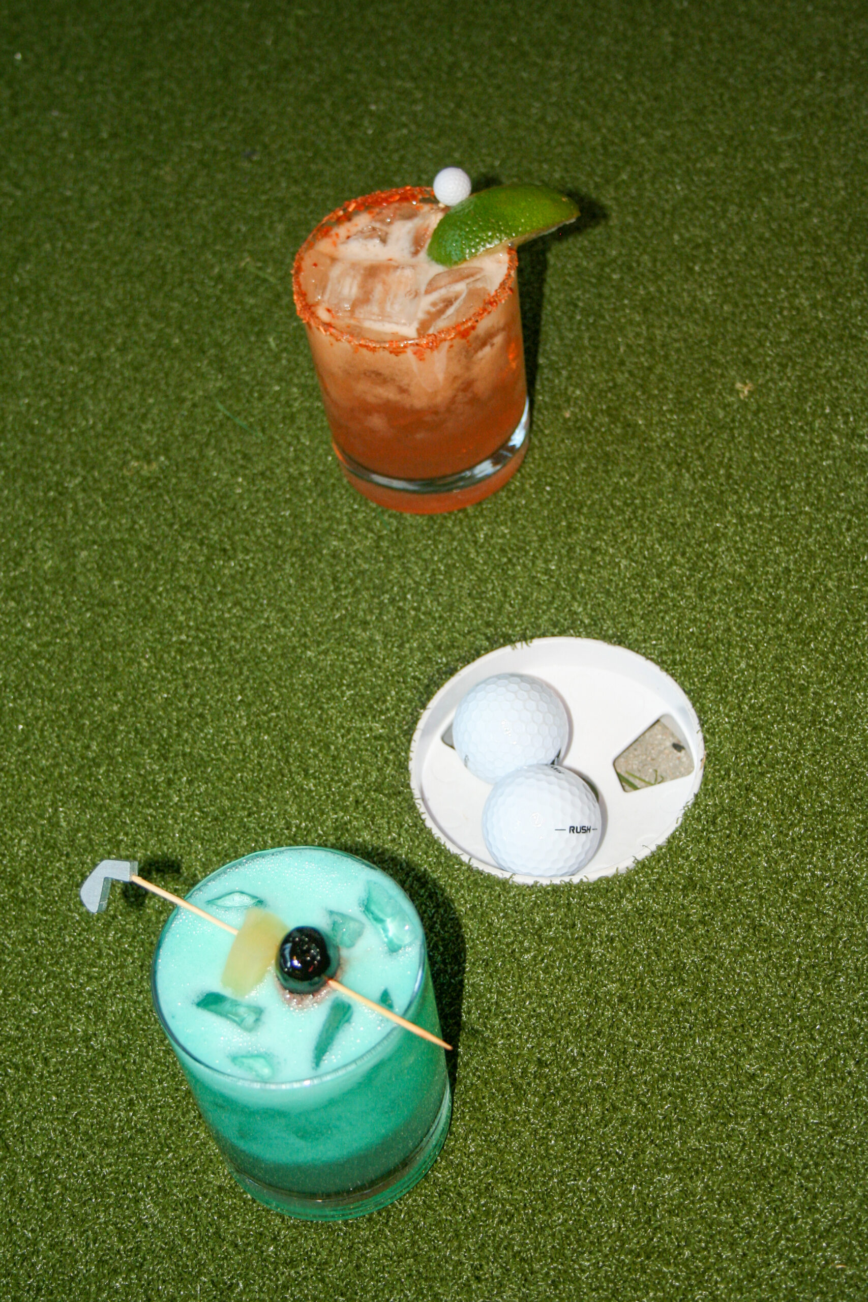 indoor golf simulator near everett ma. indoor golf near everett. Virtual golf everett. 